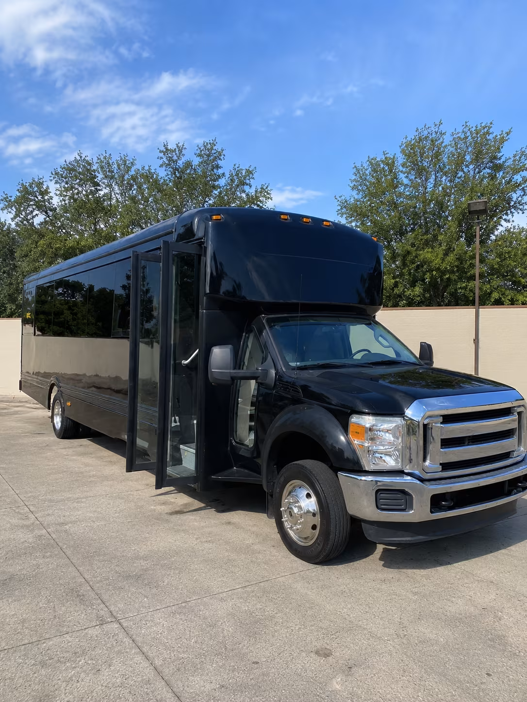 brentwood 20 passenger party bus