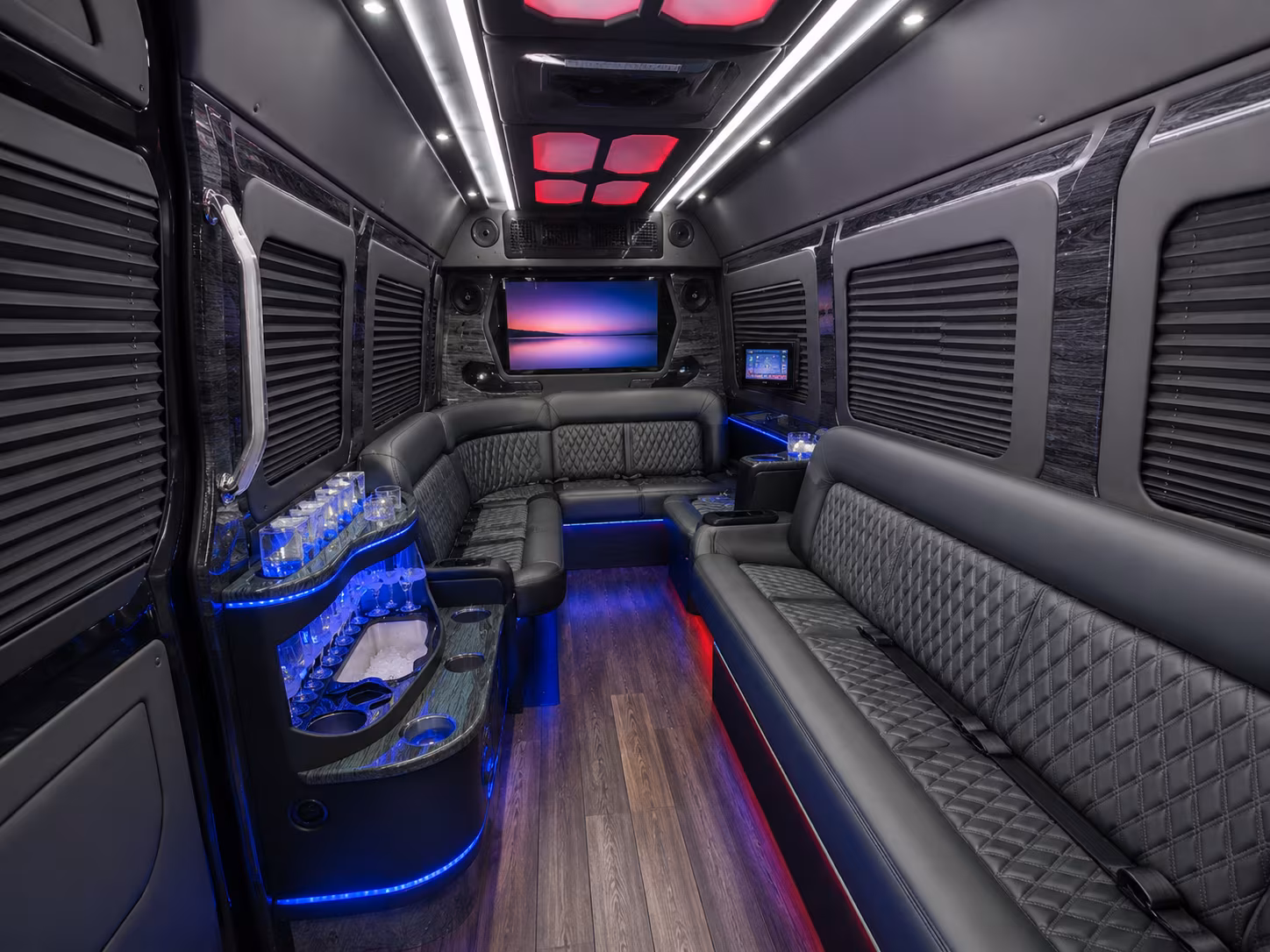 bus rentals for brentwood corporate events and off site meetings