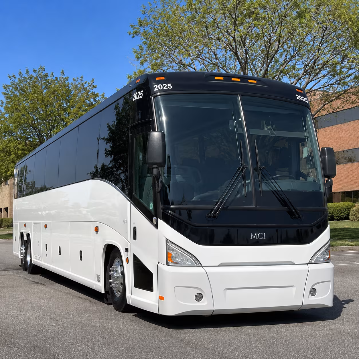 charter buses for east bay museum and science center field trips
