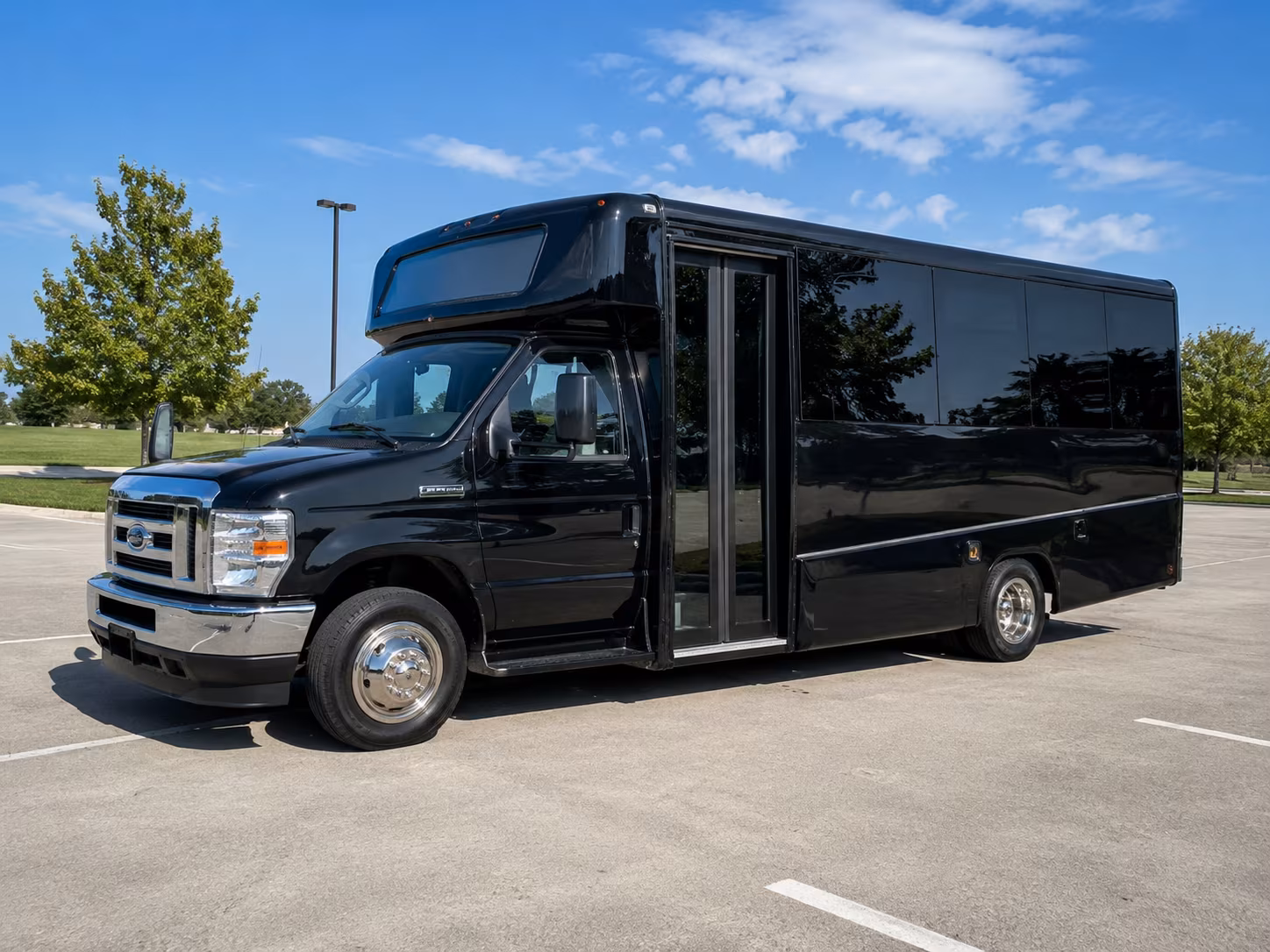 charter buses for large brentwood prom groups and school events