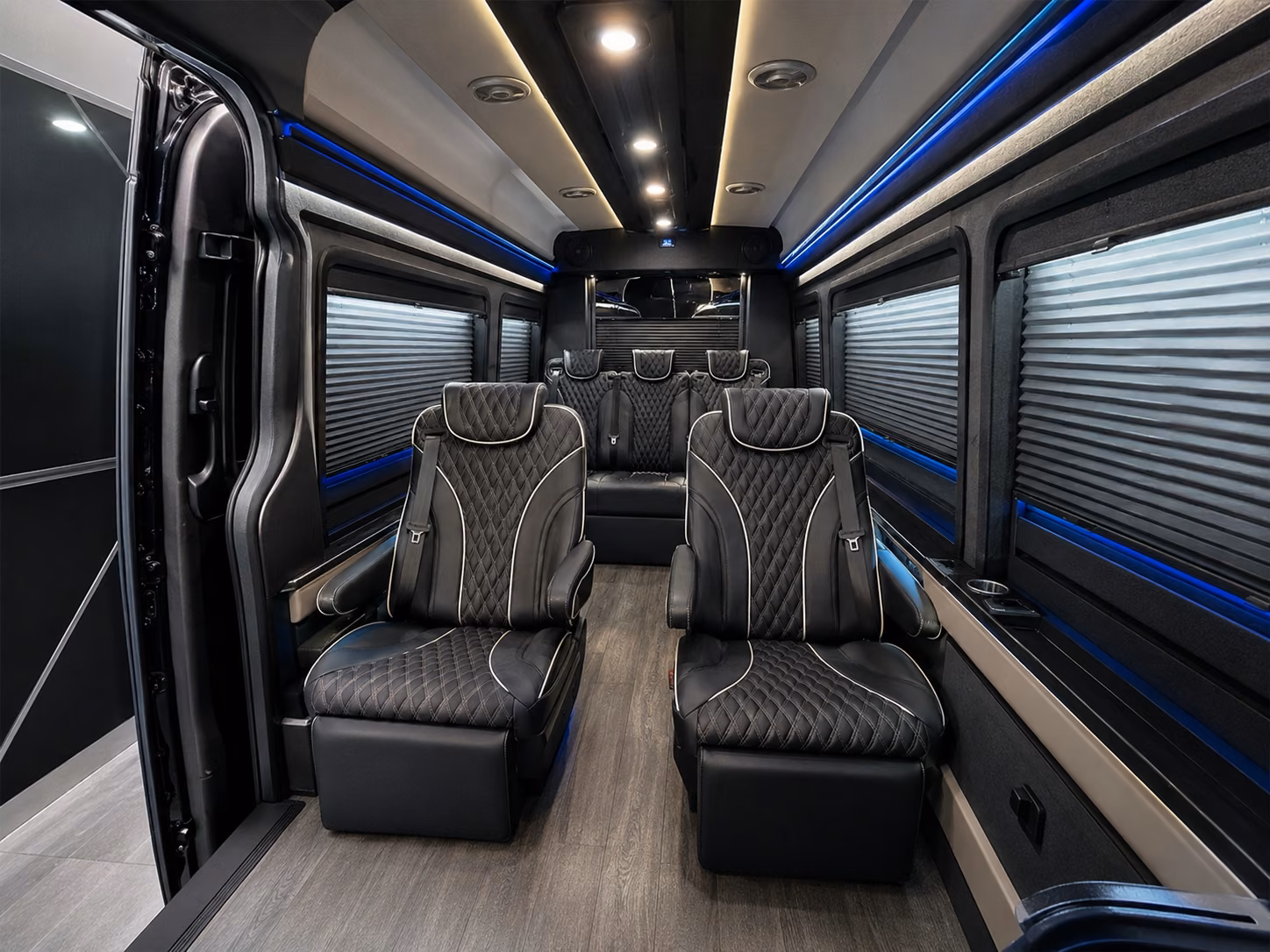 corporate group airport shuttles for brentwood s east bay business travelers