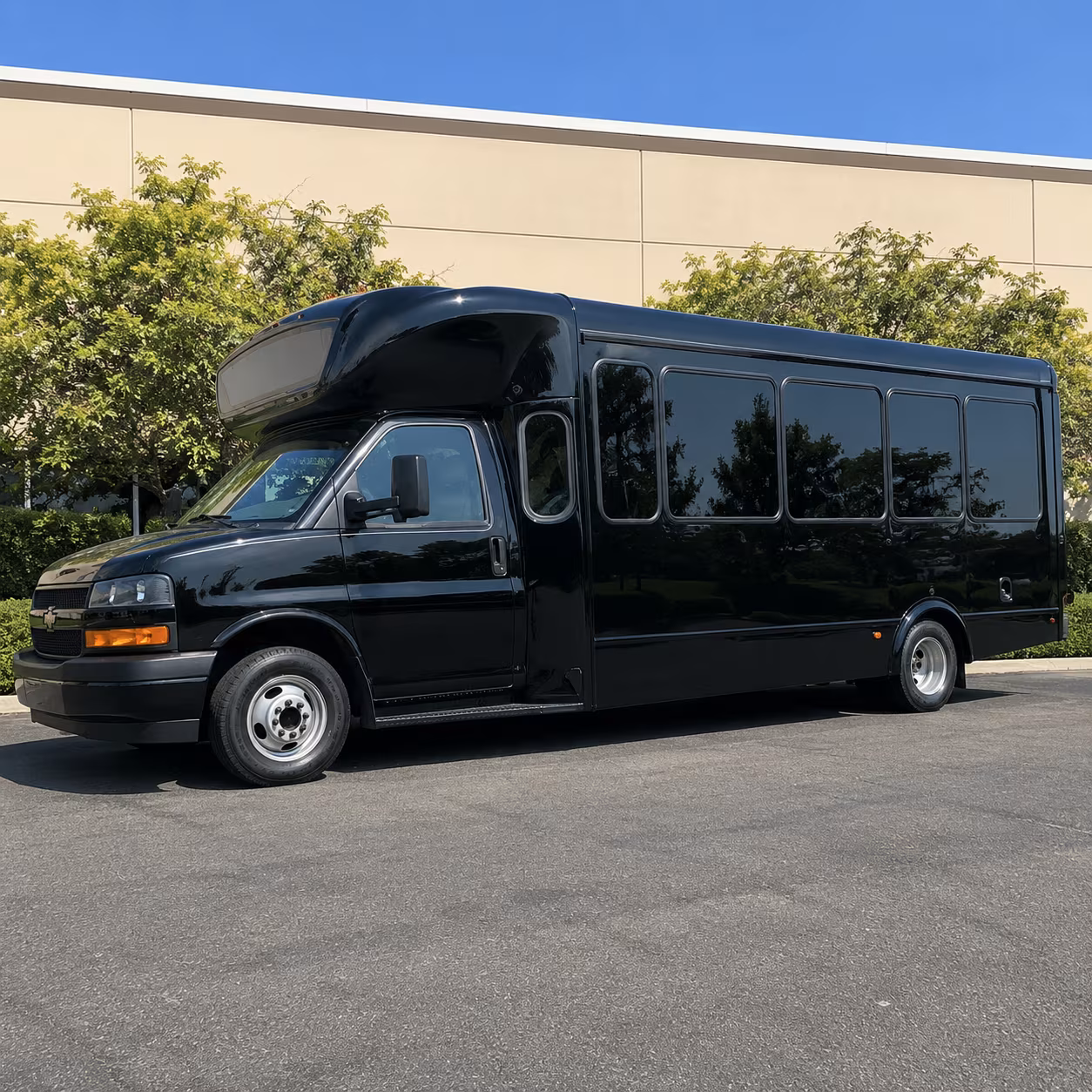 party buses and fan buses to san francisco giants games at oracle park