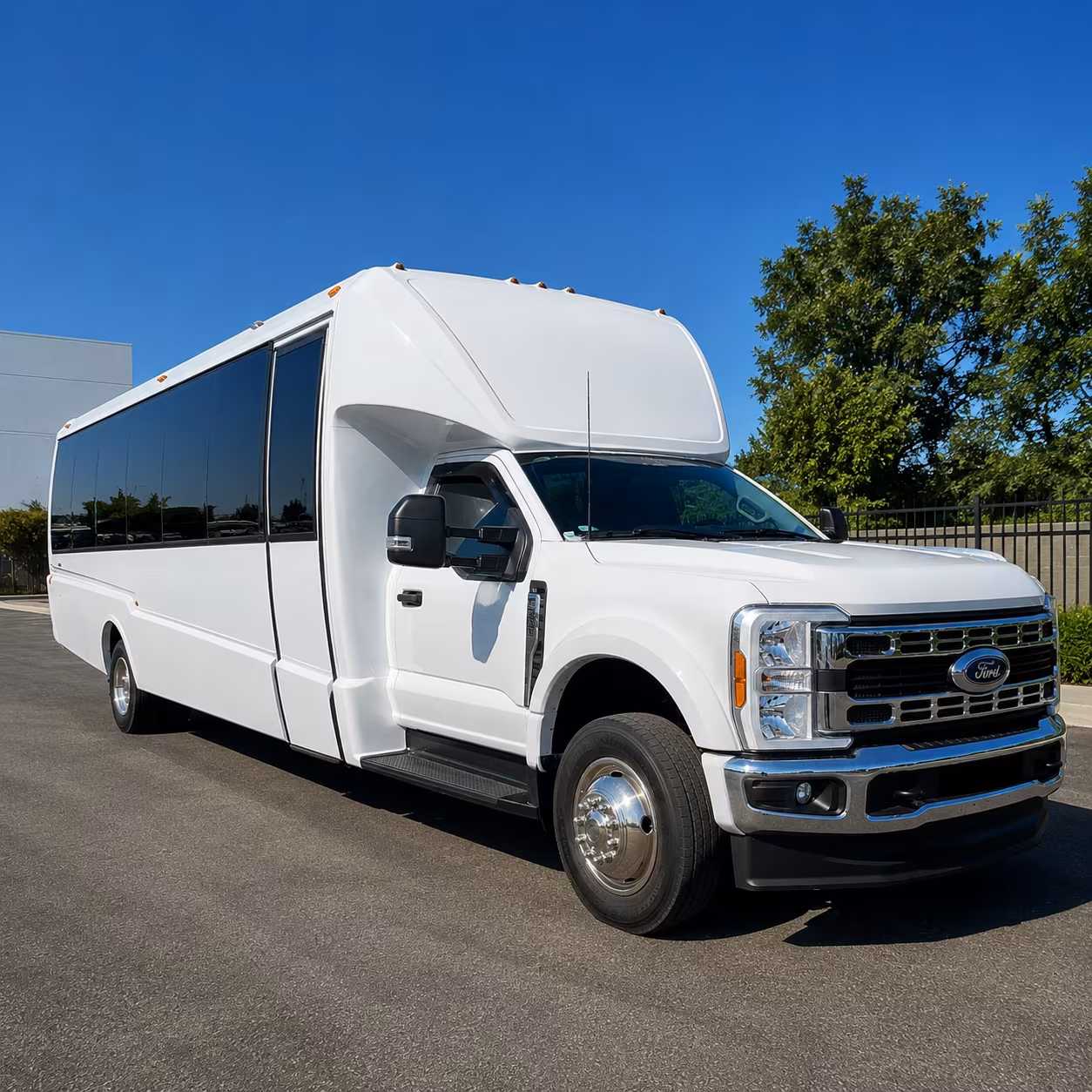 wedding buses and shuttle services for brentwood celebrations